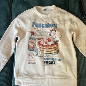 SHEIN Cream Pancake Graphic Men's Sweater